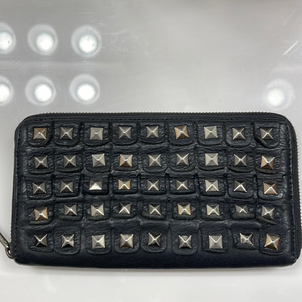 Elliott Lucca Leather Wallet